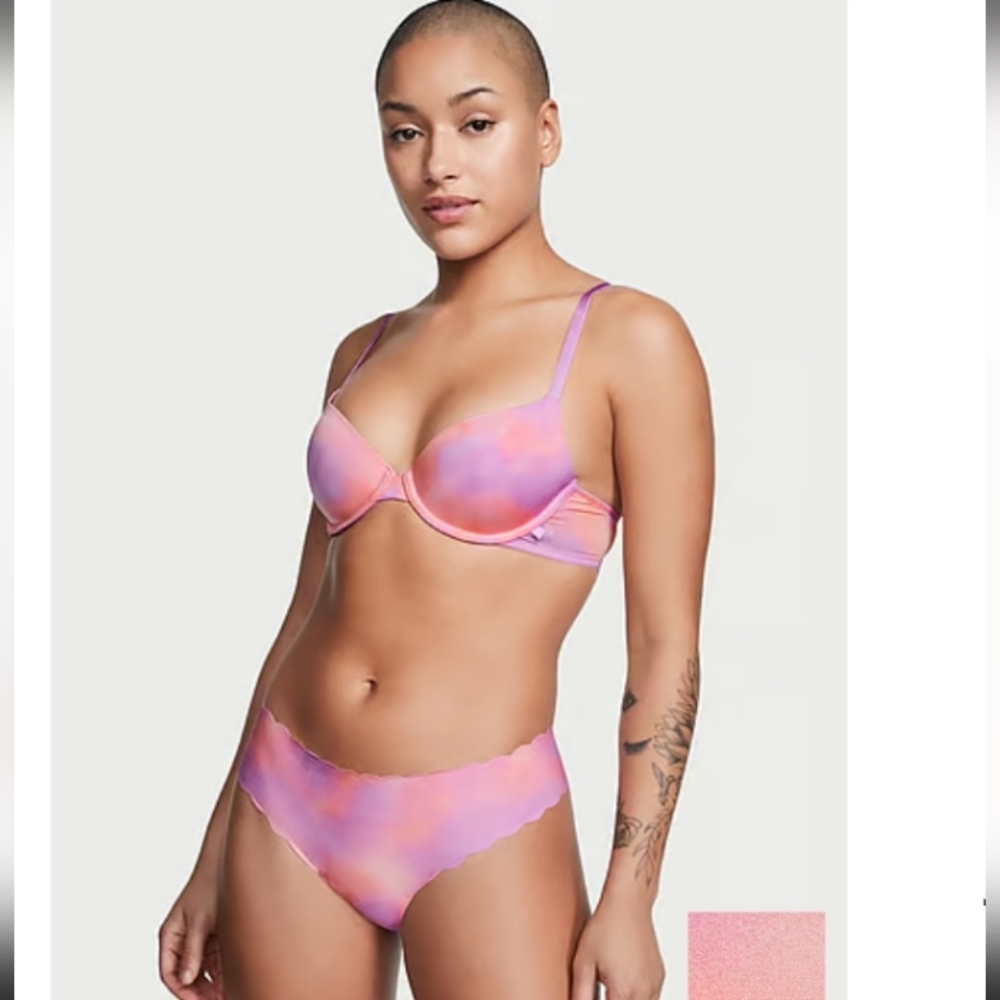 V.S.-2pc(Pink Blur) Wear Everywhere Push Up Bra & Scalloped Thong-40C /S